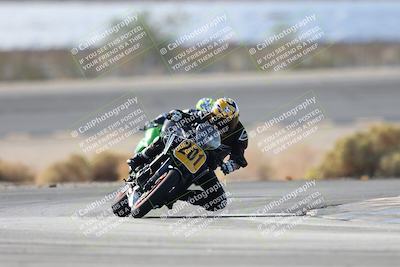 media/Nov-16-2025-Race Pace (Sun) [[8c5fa54630]]/Non Verified Riders (1st 20 Minutes)/1-Turn 14 (10am)/